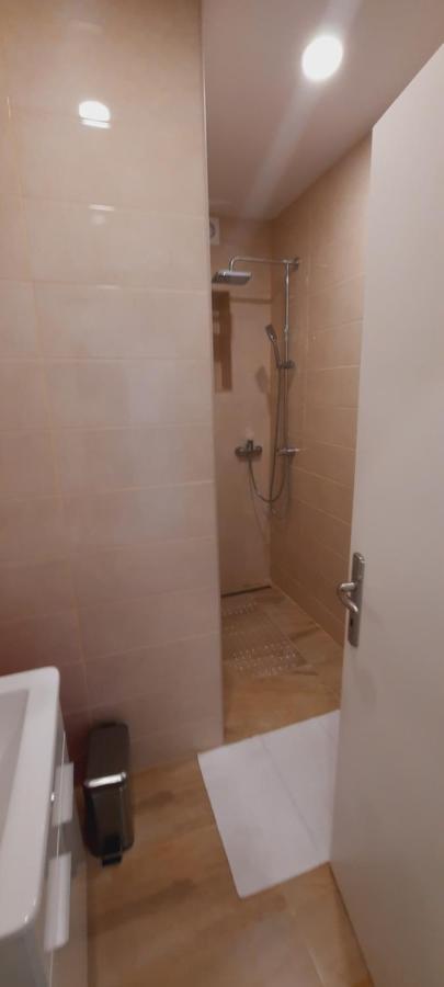 Apartments Suho Komiza Exterior photo